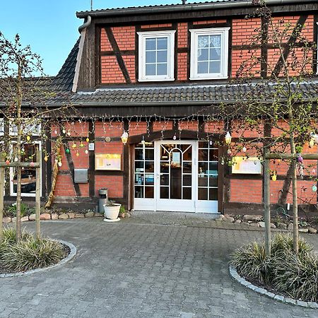 Wolfshotel am Arendsee Arendsee  Buitenkant foto