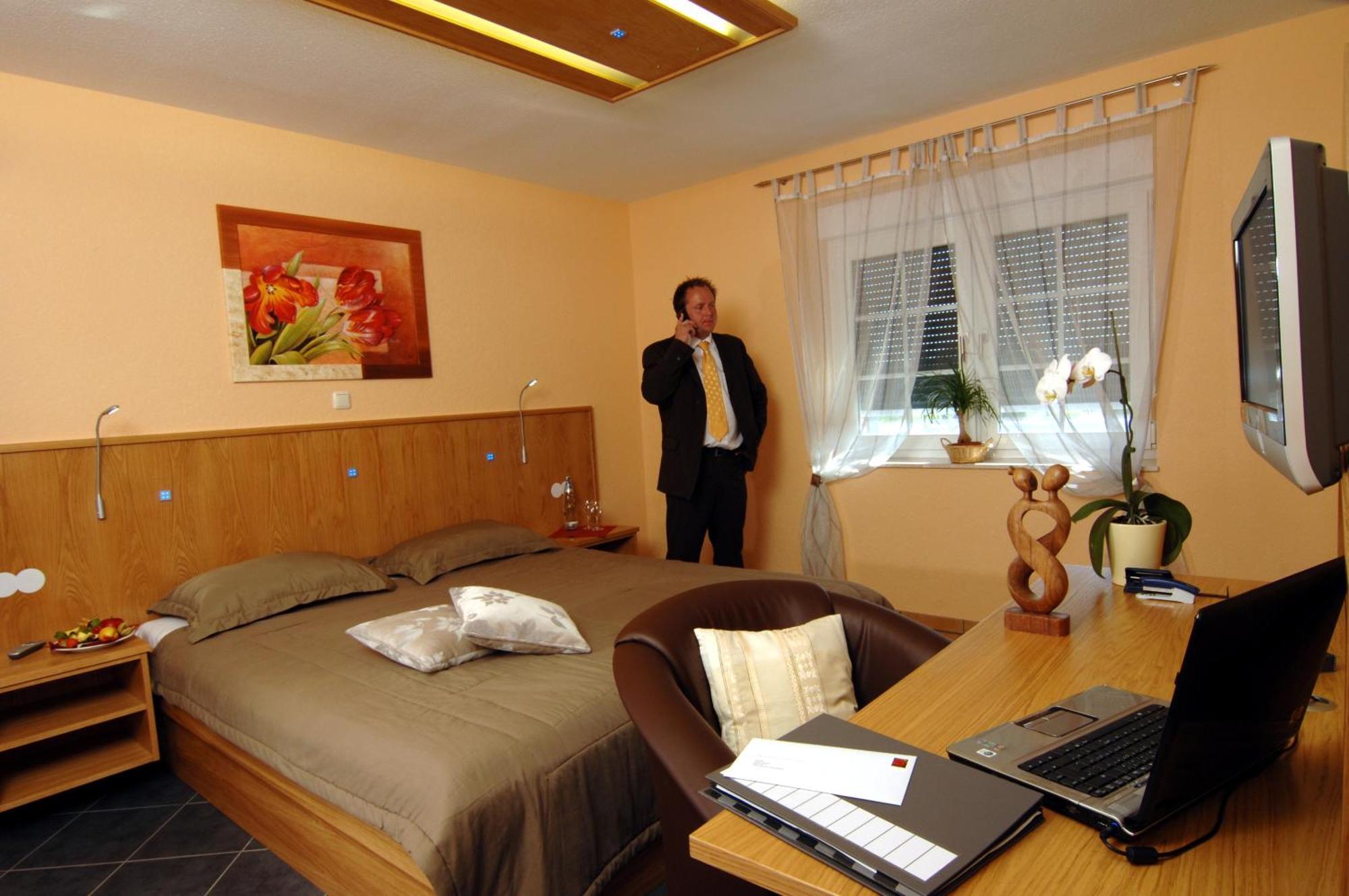 Wolfshotel am Arendsee Arendsee  Buitenkant foto
