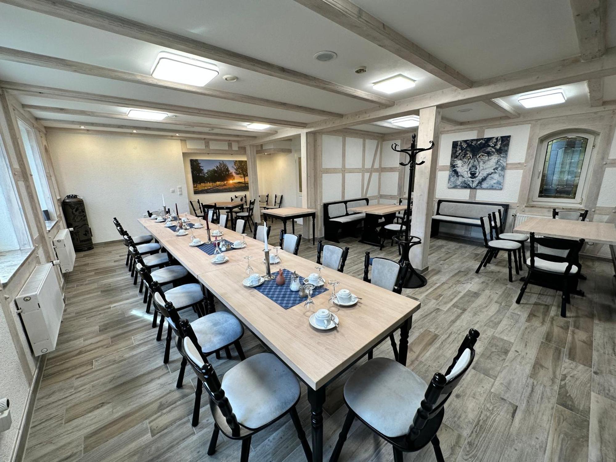 Wolfshotel am Arendsee Arendsee  Buitenkant foto